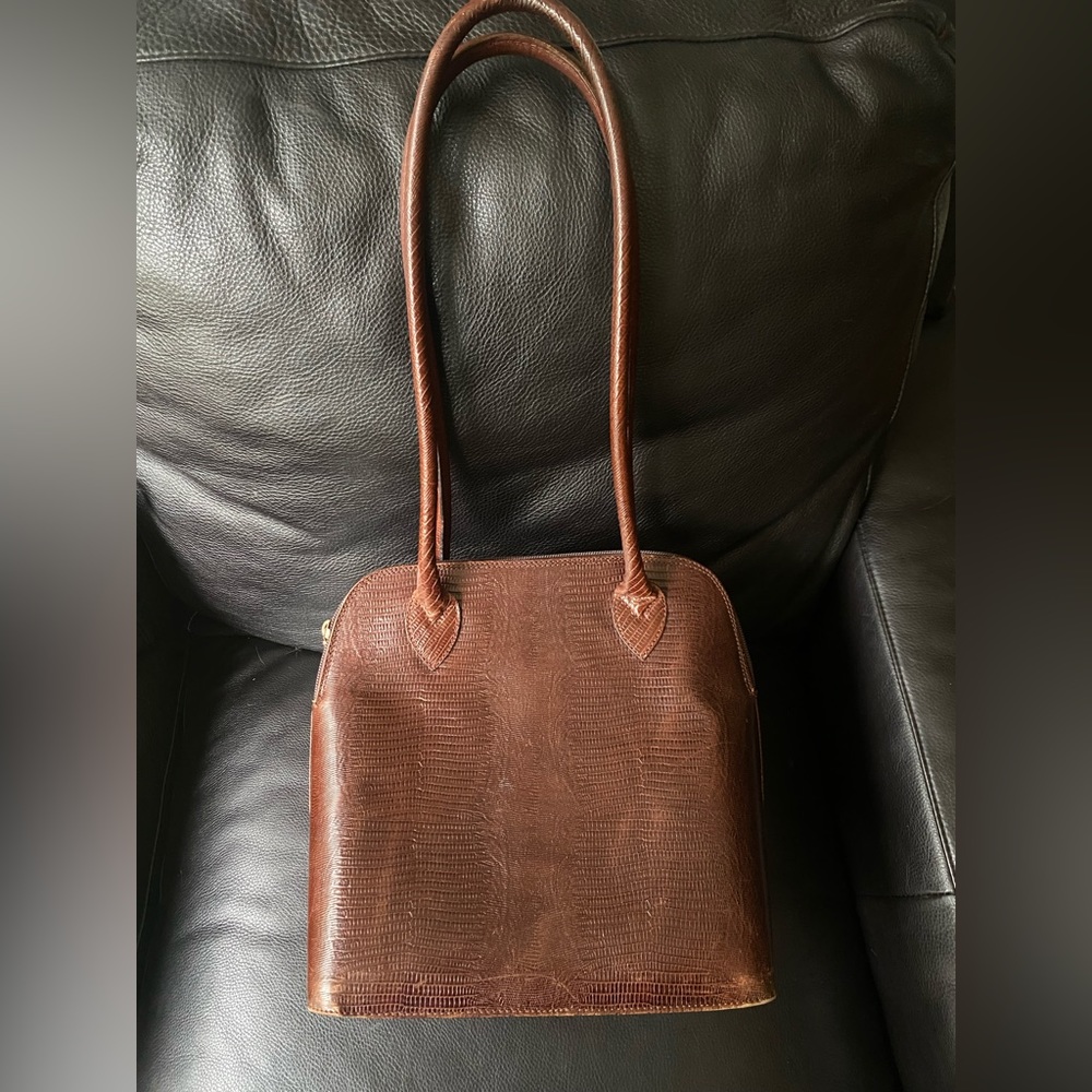 Printemps hand bag. Made in Italy. Brown. In good condition.